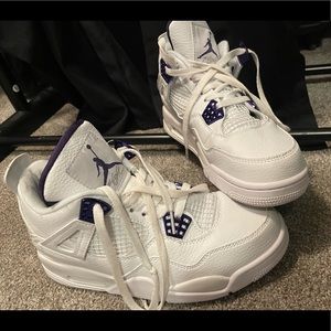 Air Jordan 4 Retro 'Purple Metallic'